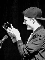 Enzo Knol